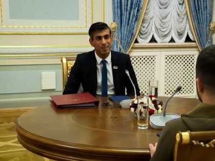Сунак приехал в Киев и поговорил с Зеленским
