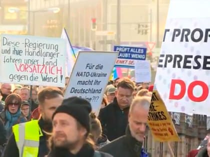 Европейцы выходят на митинги из-за конфликта на Украине