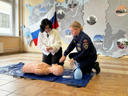 Студенты колледжа «Московия» обучают первой помощи