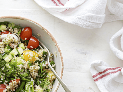 Повар поделился рецептом постного салата с киноа