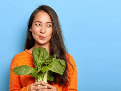 Нутрициолог рассказала, сколько зелени нужно есть, чтобы снизить риск деменции