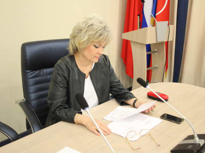 Члены комиссии по вопросам муниципальной собственности и землепользования, промышленности, предпринимательства, потребительского рынка провели очередное заседание