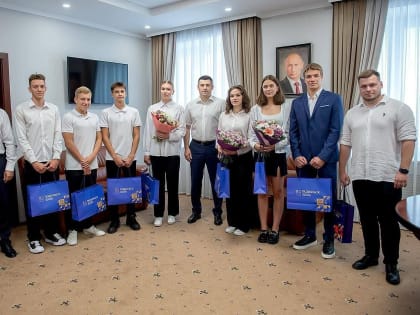 Глава Подольска встретился с пловцами перед Кубком России