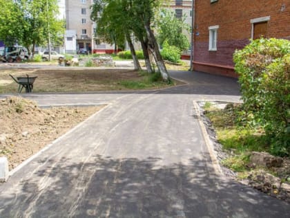 Тротуары на месте тропинок обустраиваются в Подольске