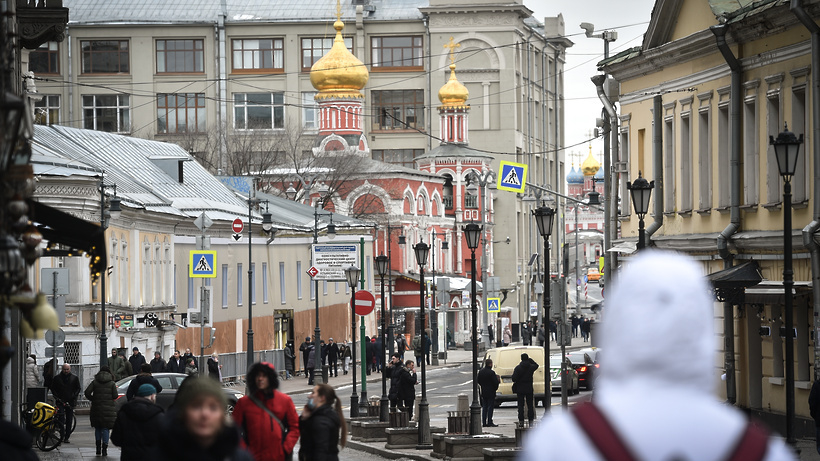 13 градусов. Москва и москвичи. Москва 13 градусов весной фото.