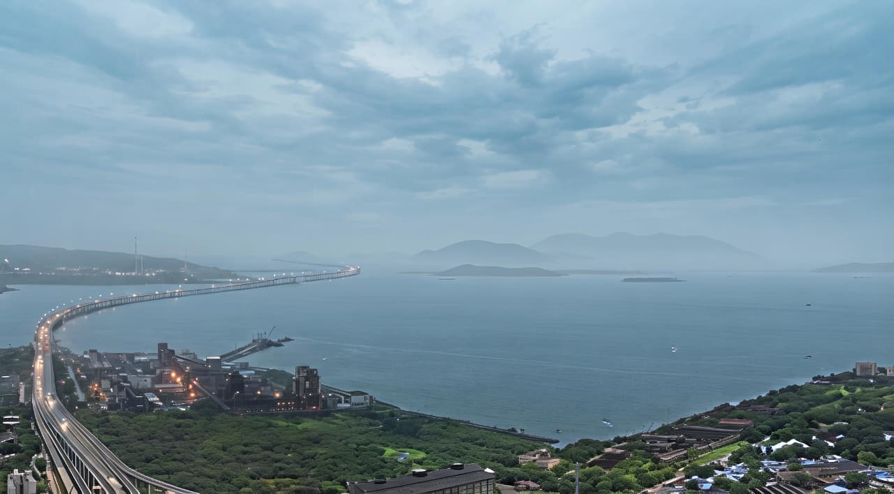 Mumbai's Best-Kept Investment Secret Has a Harbour View.