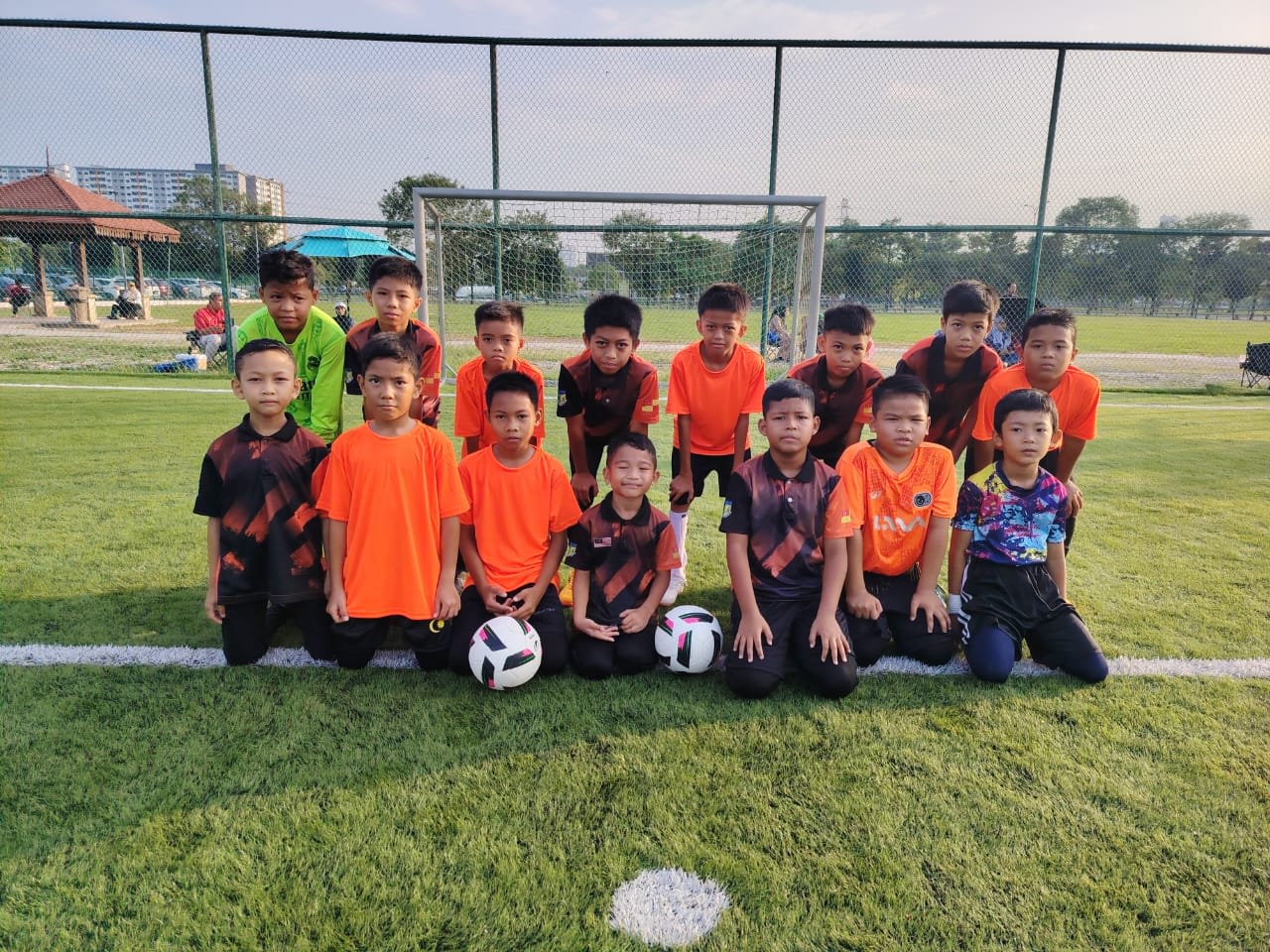 AKADEMI BOLA SEPAK SEKOLAH KEBANGSAAN SHAH ALAM