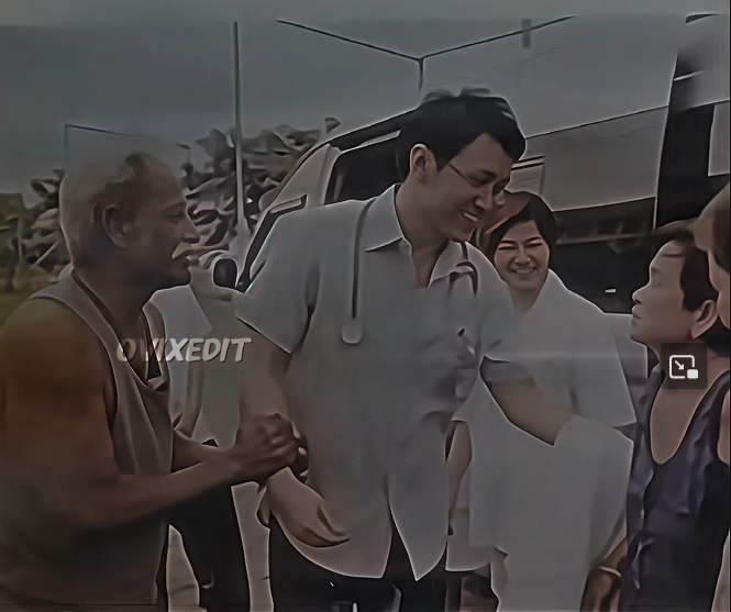 นายสมชาย ใจดี