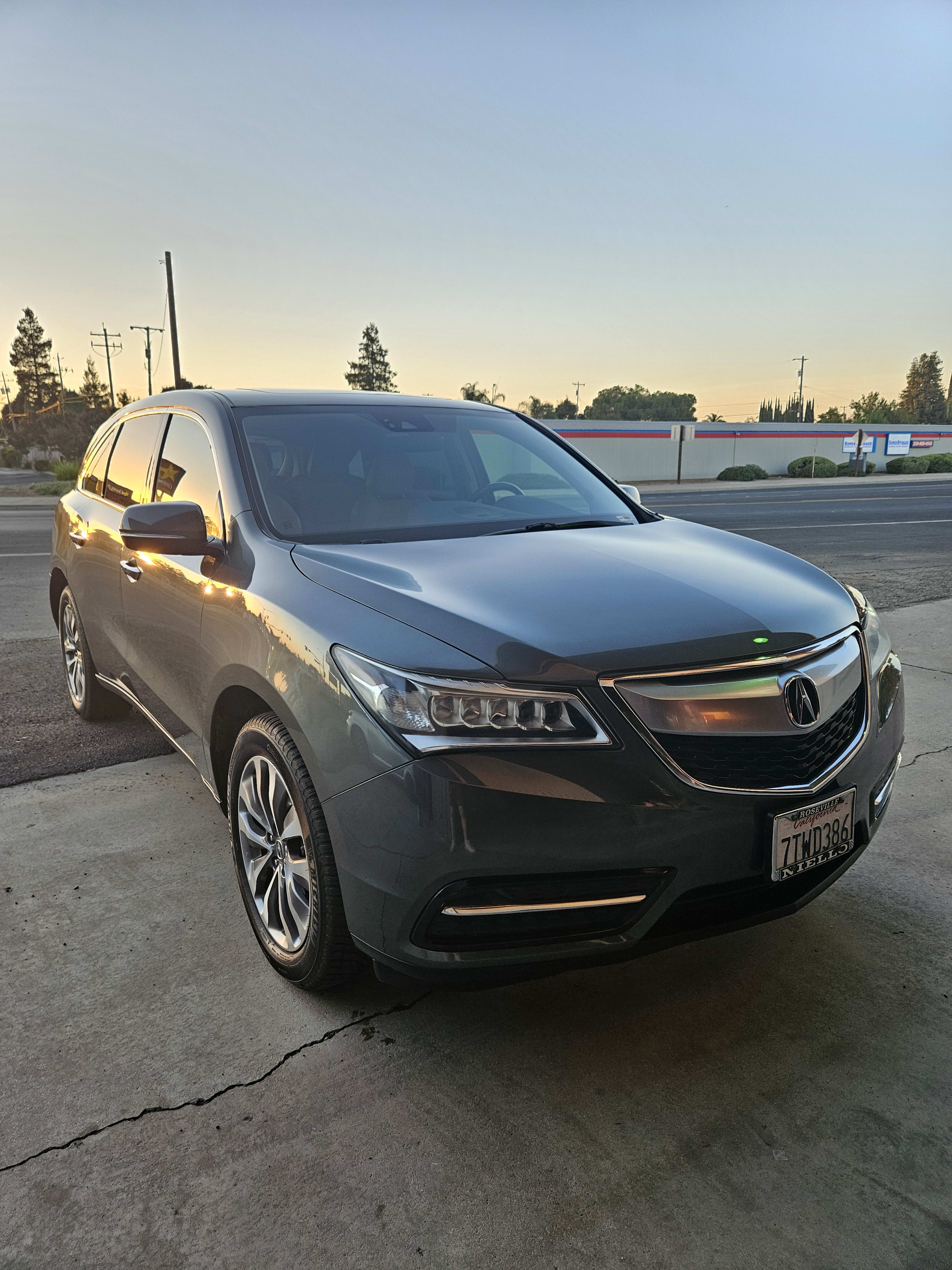 Acura MDX finished with a ceramic coating