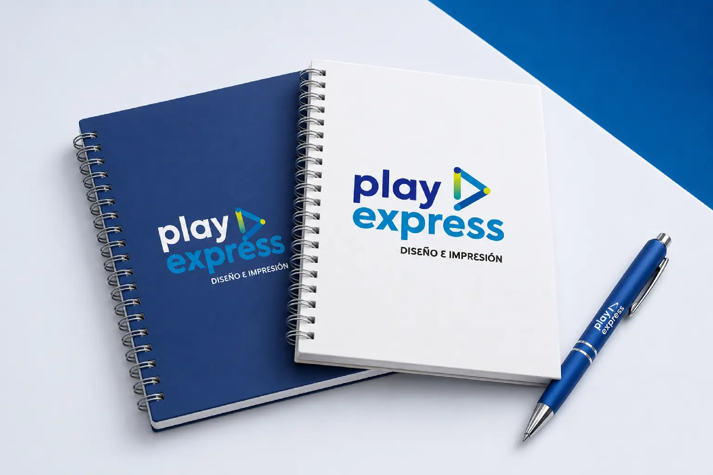 Cuadernos corporativos anillados personalizados por Play Express