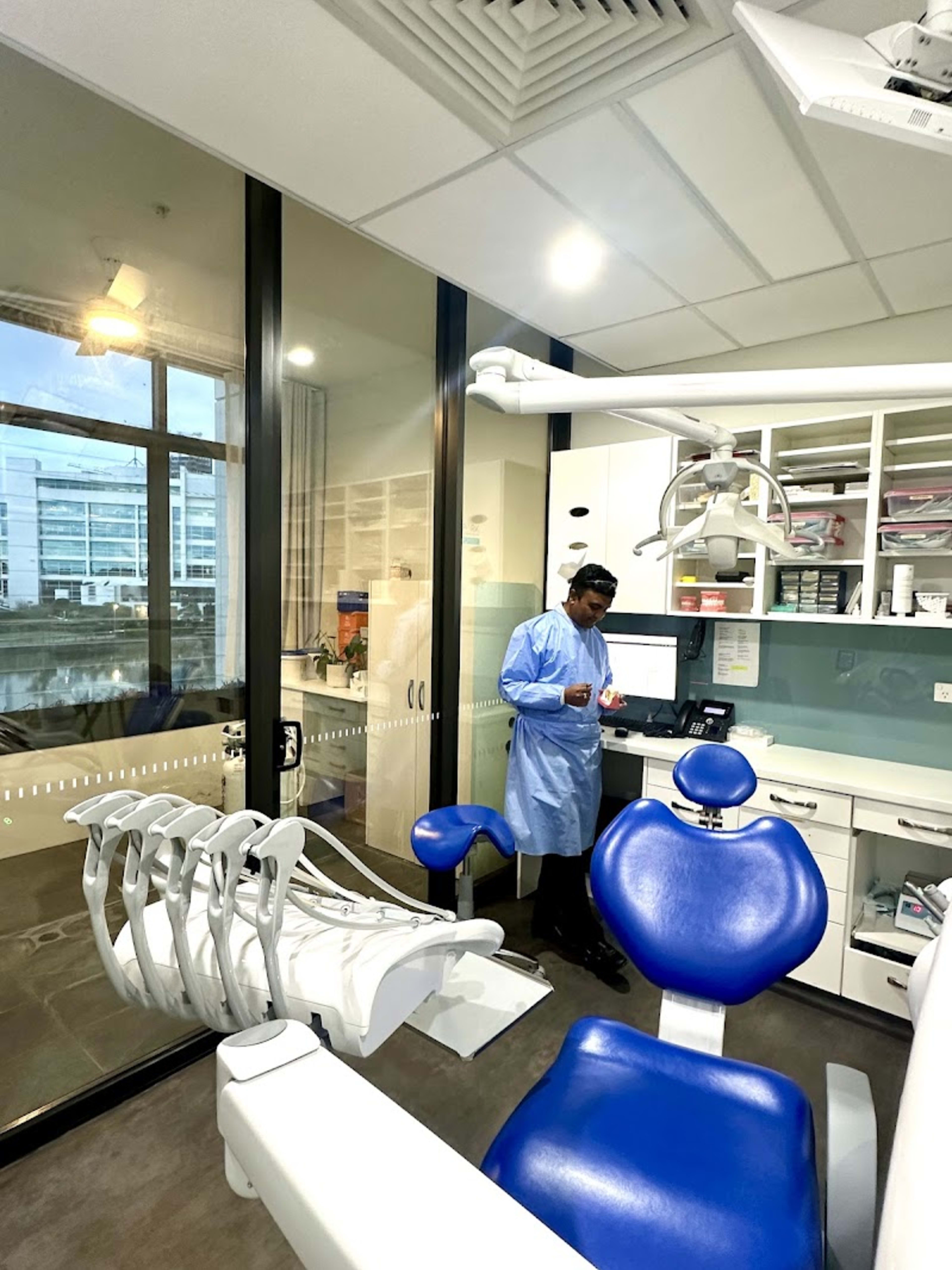 listing card gallery