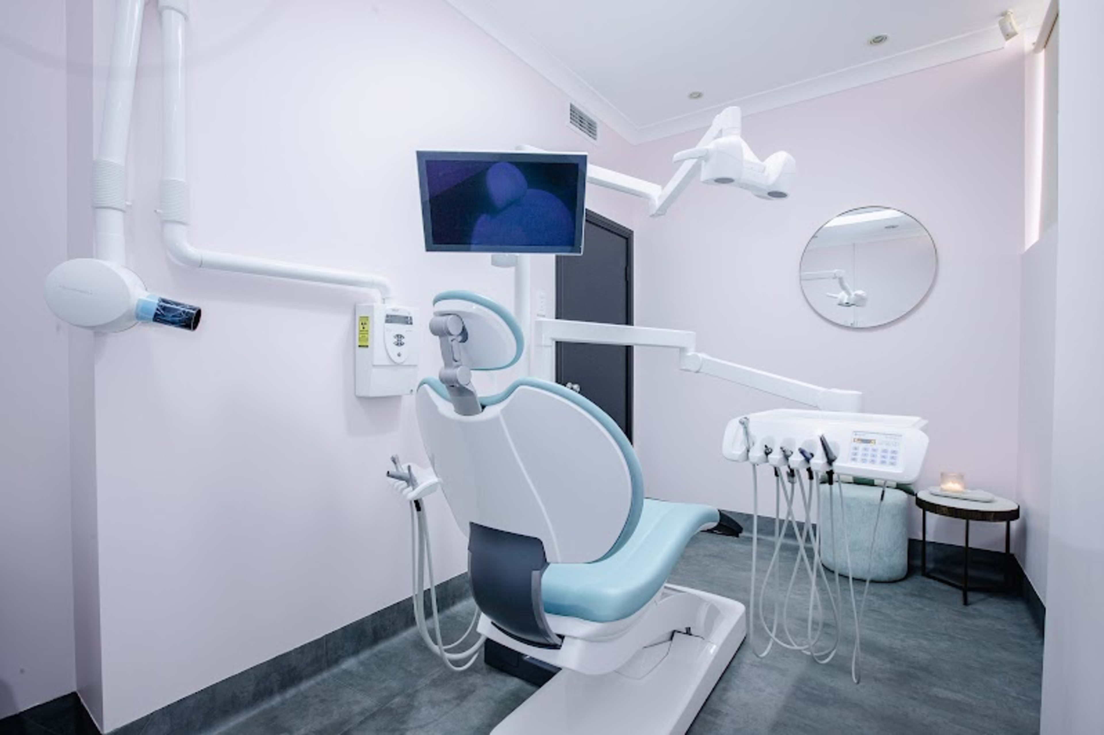 listing card gallery