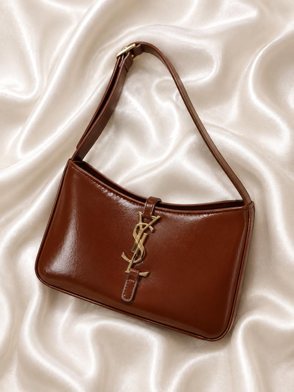 Noir Muse Shoulder Bag