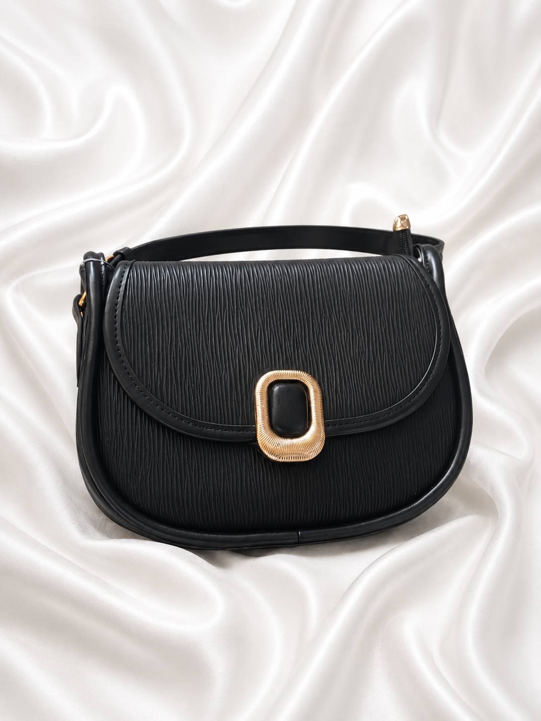 Epi Saddle Crossbody Bag