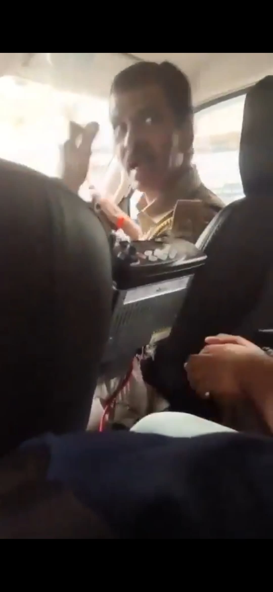 Viral Video: Mumbai Police Officer Allegedly Threatens to Frame Protesting Students in Drug Cases