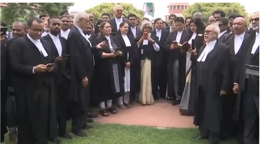 Supreme Court Lawyers Gather to Read Constitution's Preamble Under 'Save Democracy, Save Constitution' Banner