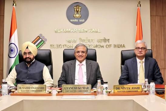 Two Election Commissioners Objected 14 Times to Election Panel Decisions: What the SIR Controversy Reveals