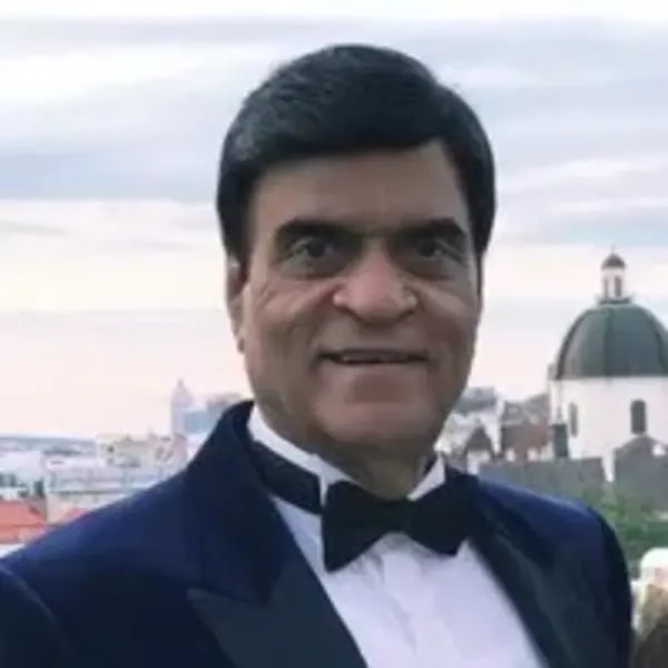 Suresh Nanda