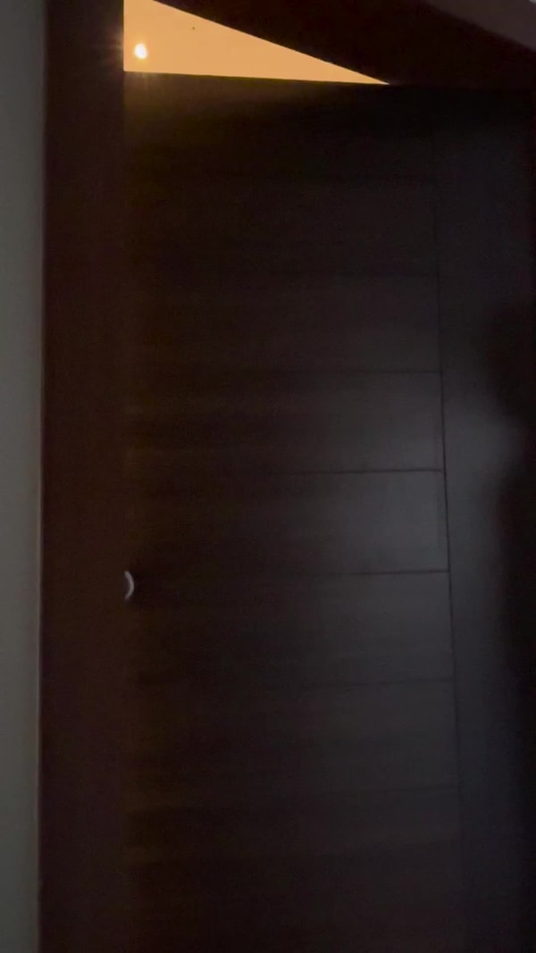 video-vertical-03