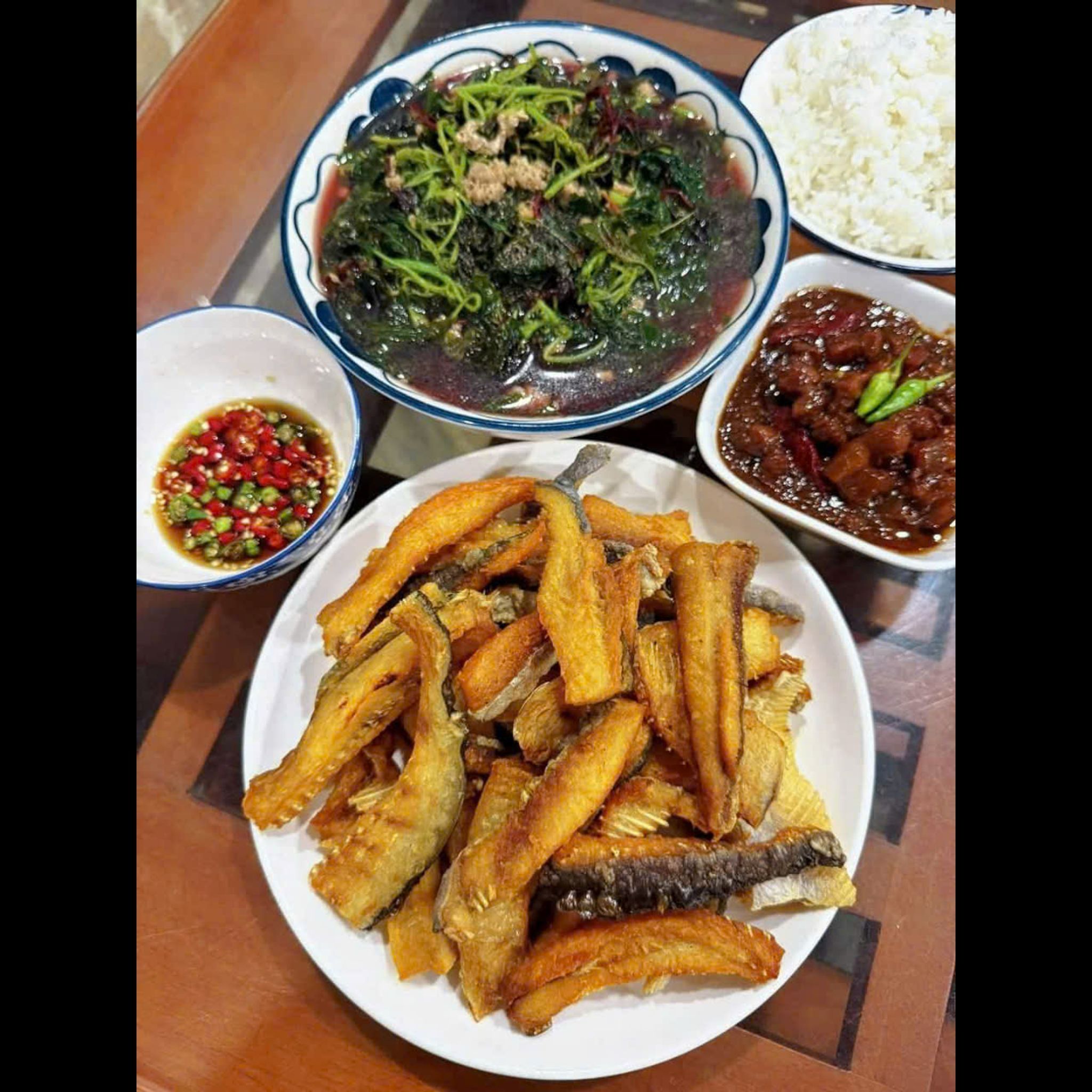 Tìm 2 chị giúp việc nhà chung (Ở LẠI) -Q. Tân Phú HCM