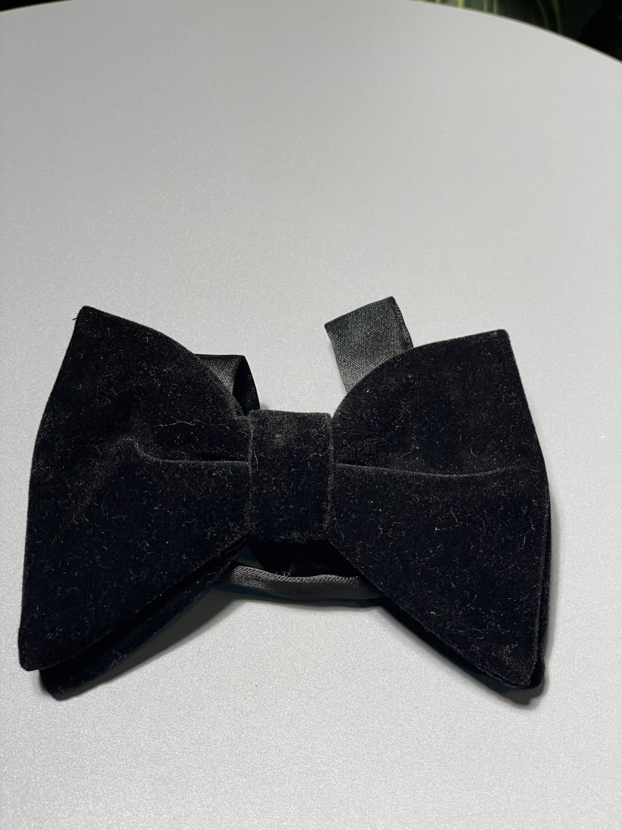 BOW TIE 2