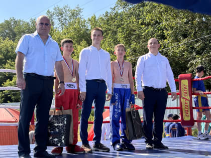 В поселке Южном прошел спортивно-патриотический фестиваль «Спорт. Песня. Родина»