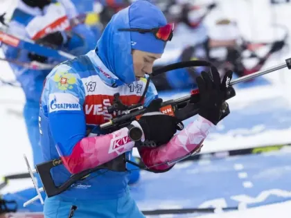 Биатлонист из Алтайского края победил в спринте на этапе Кубка России