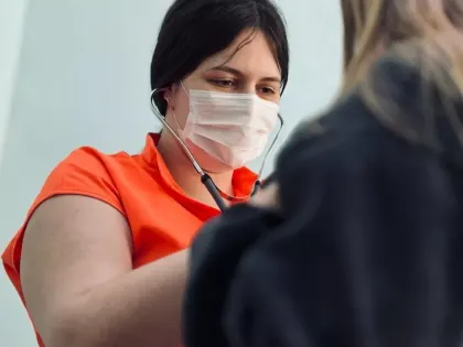 В Бийске за неделю почти вдвое сократилось число пациентов с пневмонией