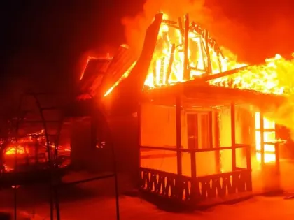 За сутки в Алтайском крае произошло 14 пожаров