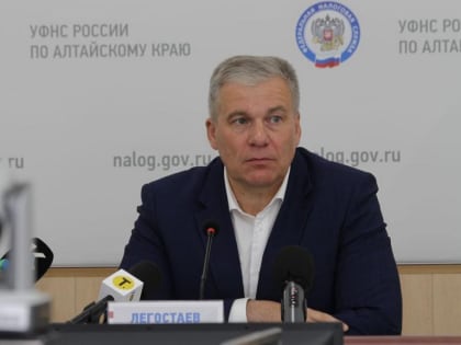 Почти на 3 млрд рублей больше получить из бюджета, чем вернуть в него, могут жители Алтайского края