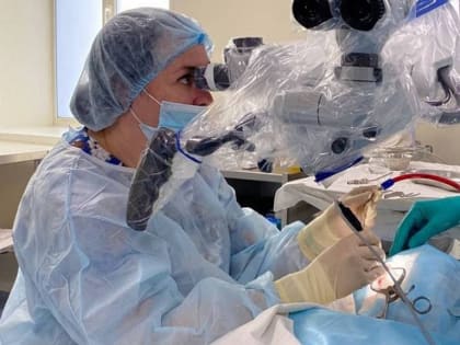 Для барнаульской больницы купили современный микроскоп за 15 миллионов рублей