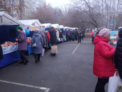 Ярмарка продуктов питания прошла в Барнауле
