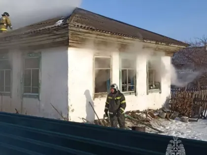 В Алтайском крае при пожаре погибла женщина