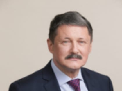 Дорогие друзья! Примите самые теплые поздравления с наступающим Новым годом и светлым праздником Рождеством Христовым!
