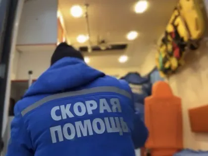 В Бийске во время госпитализации пациент набросился на фельдшера скорой помощи