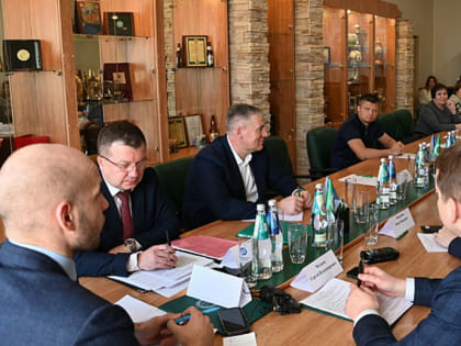 Депутаты АКЗС обсудили проблемы, успехи и перспективы развития предприятий пищевой и перерабатывающей отрасли в Алтайском крае