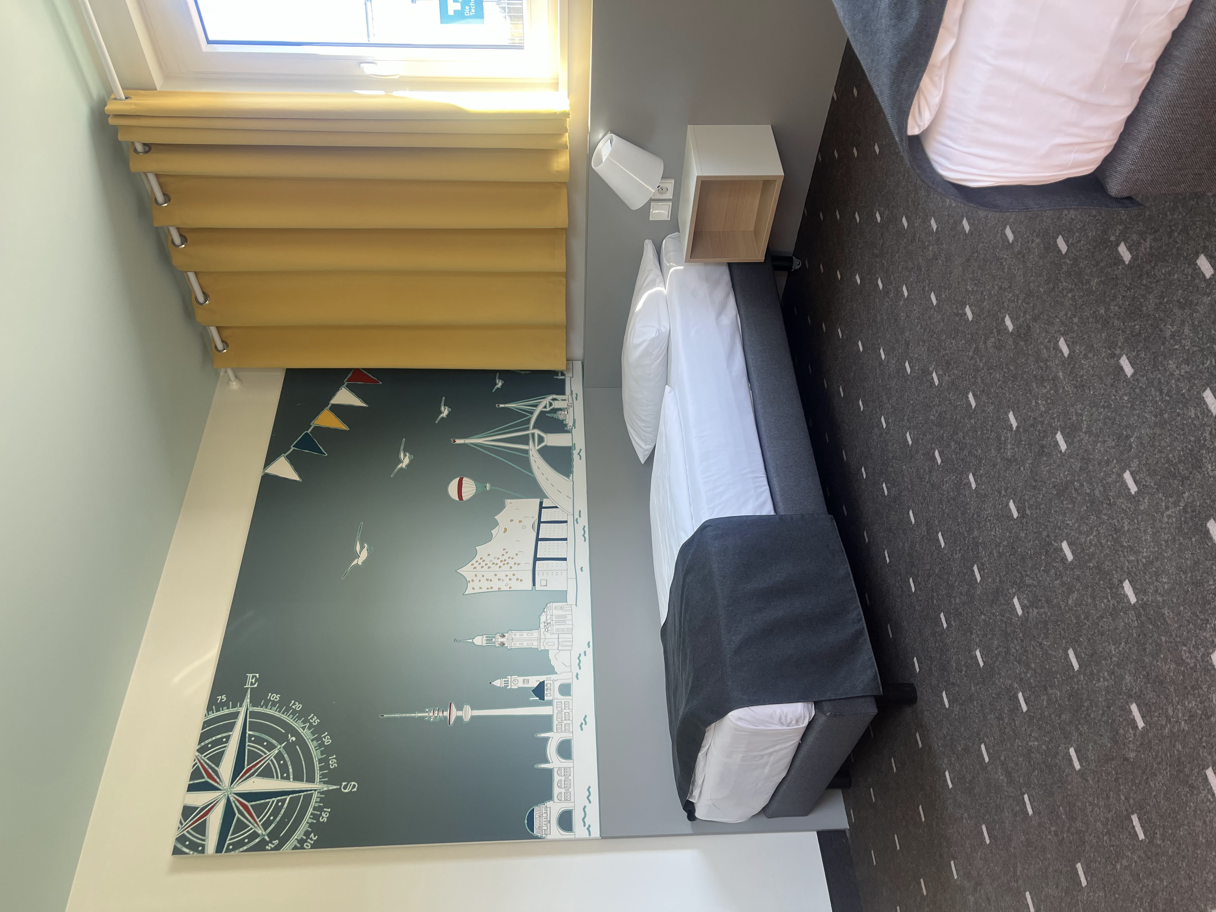 Lots of space next to the beds 3