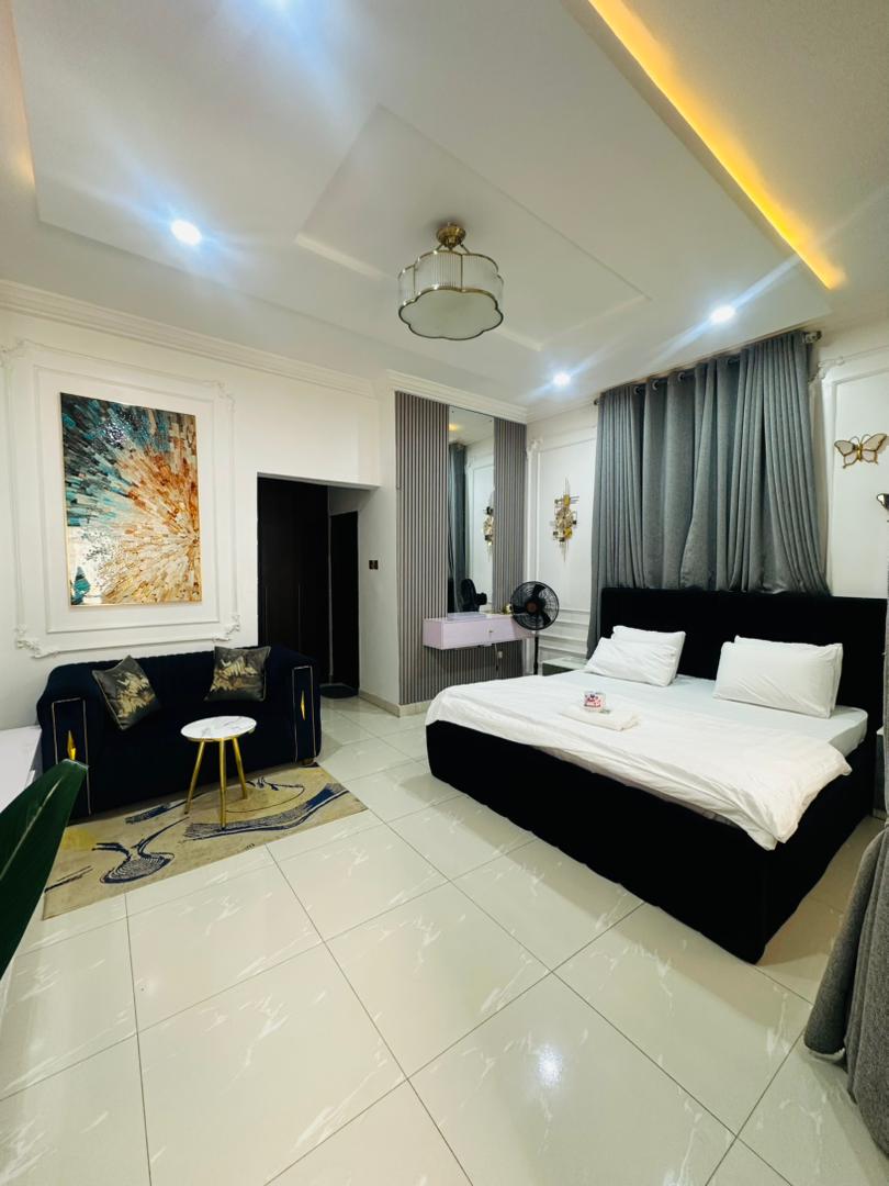 SAPPHIRE STUDIO APARTMENT