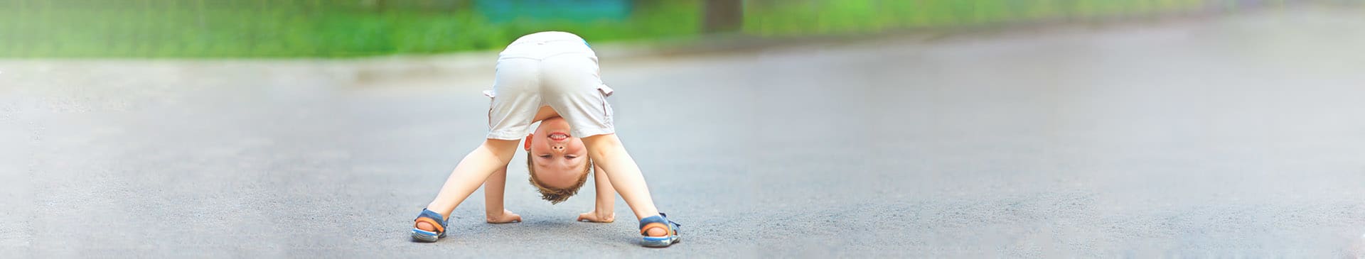 Waarom je kind een scheet mag laten - Yogisan Blog