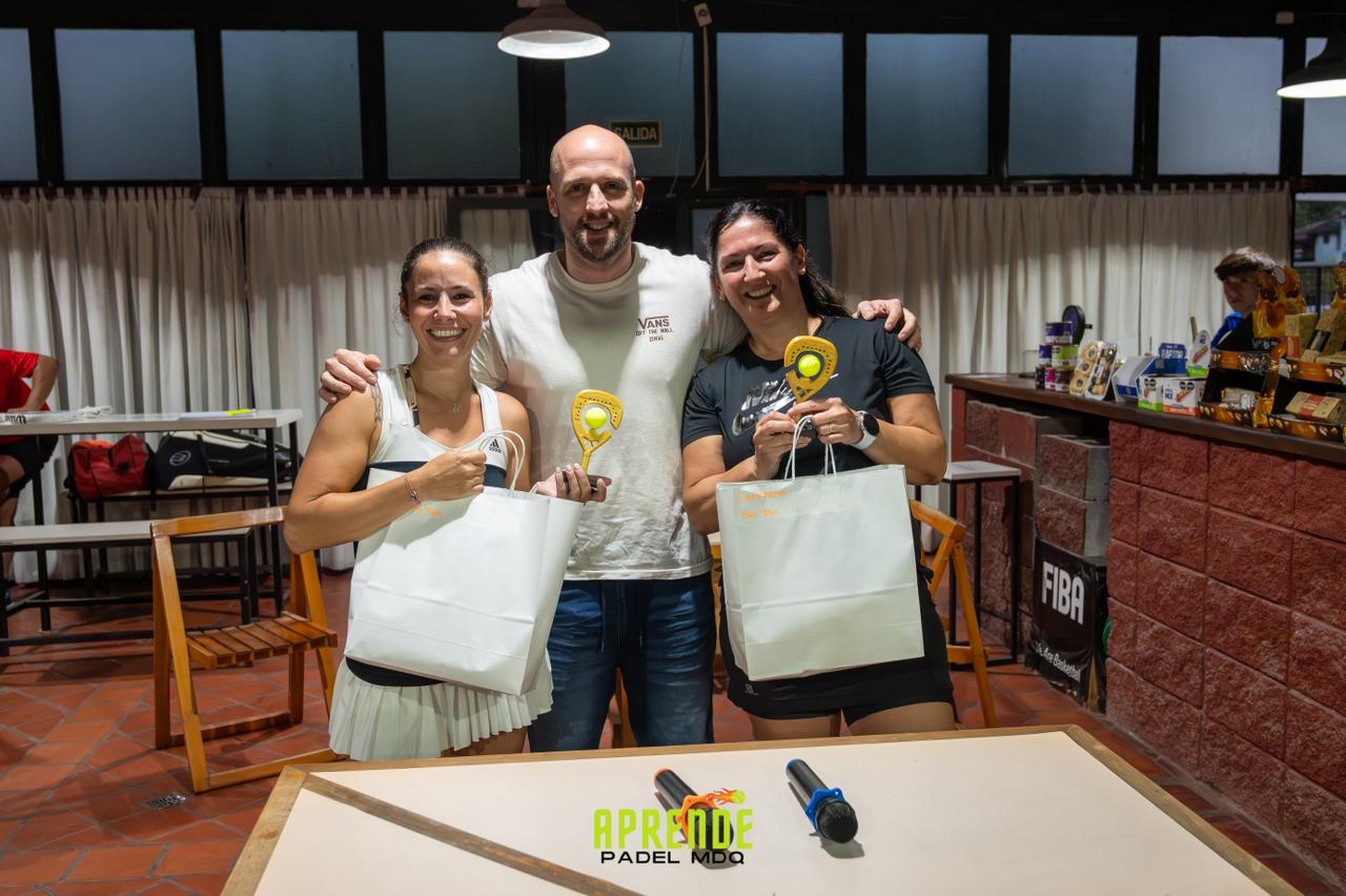 Campeones del torneo 8VA Damas