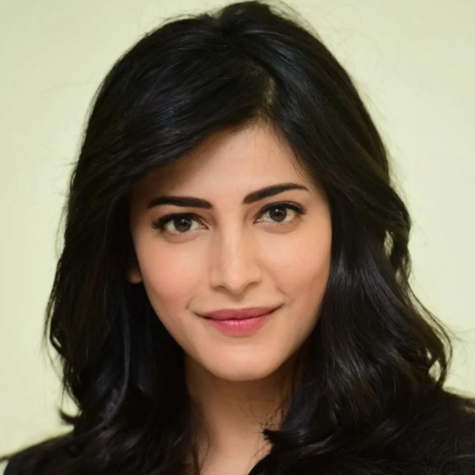 Close-up portrait of actress Shruti Haasan smiling gently