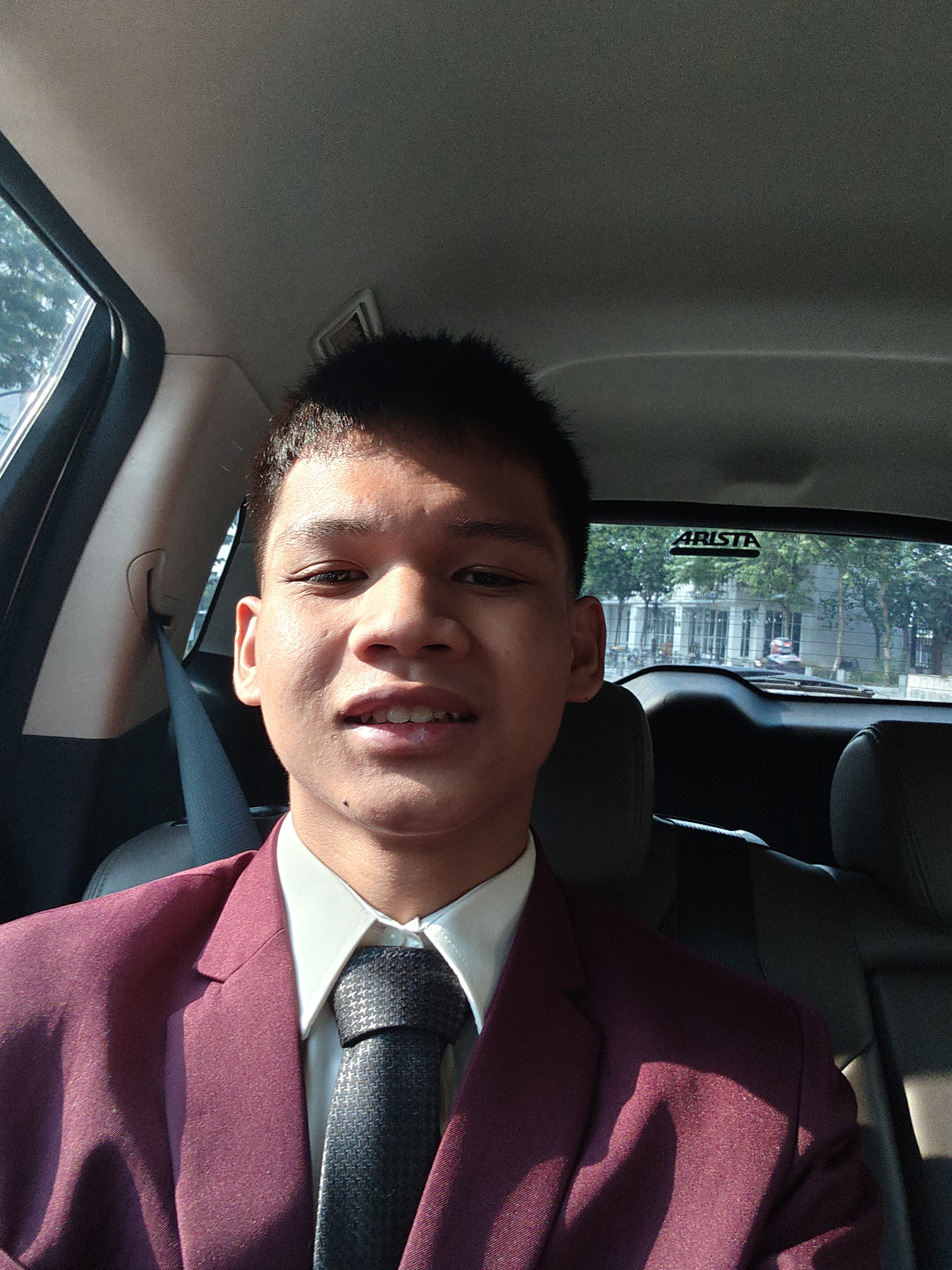 Pusri Ananda Handal