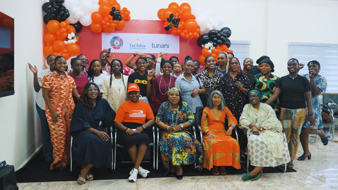 Community peacebuilding dialogue session