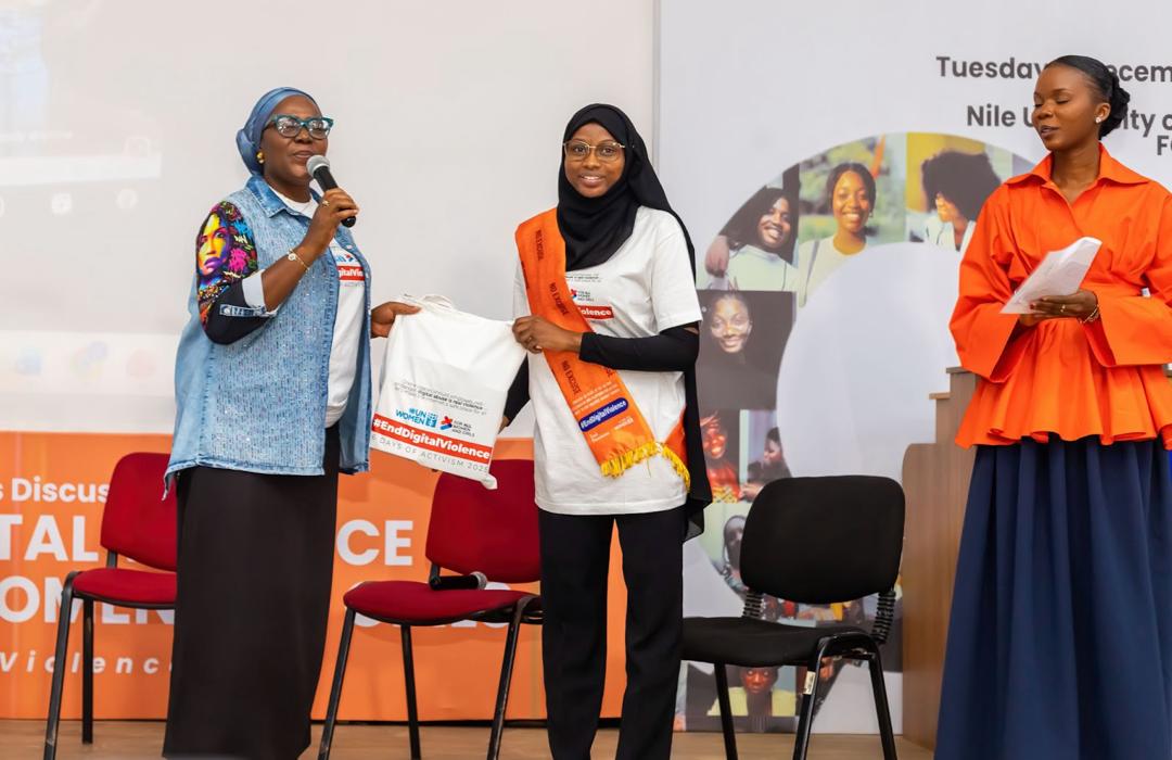 Expert panel responding to student questions at the forum