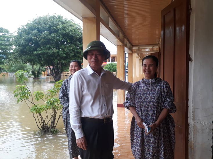 Gần 200 phòng học bị hư hại do mưa lũ