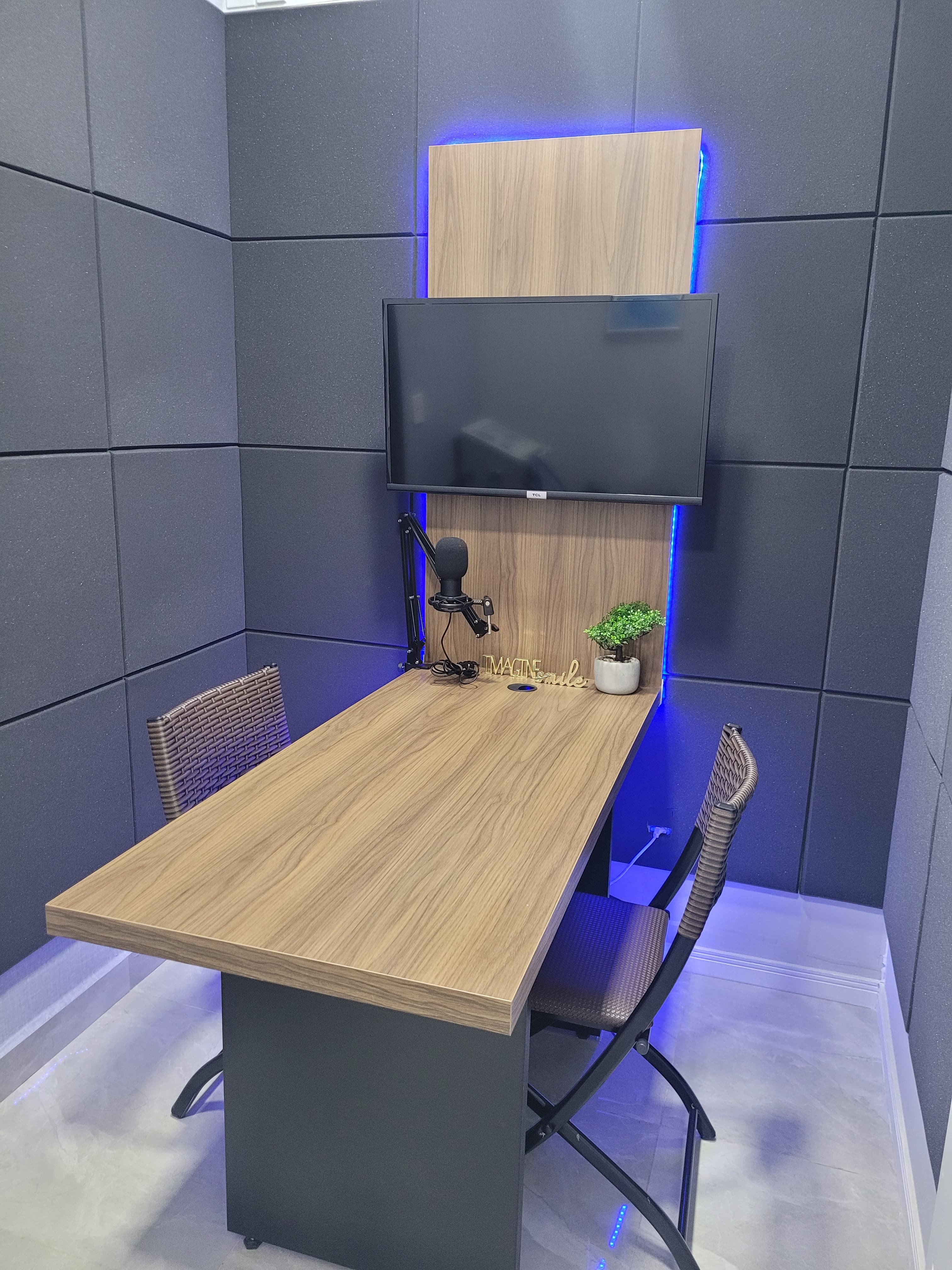 Imagem 3 de Sala de Reuniões e Podcast