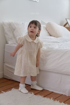 小碎花洋裝 6