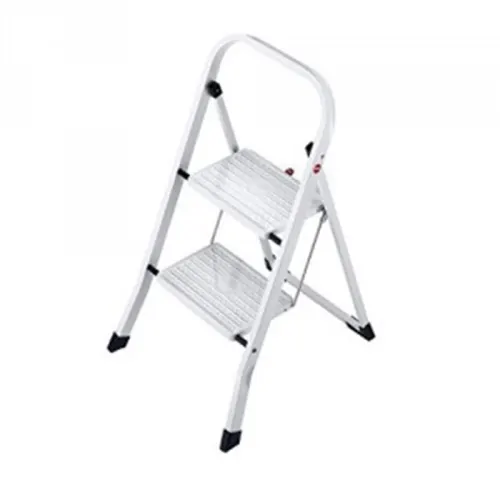 Echelles, escabeaux et marchepieds