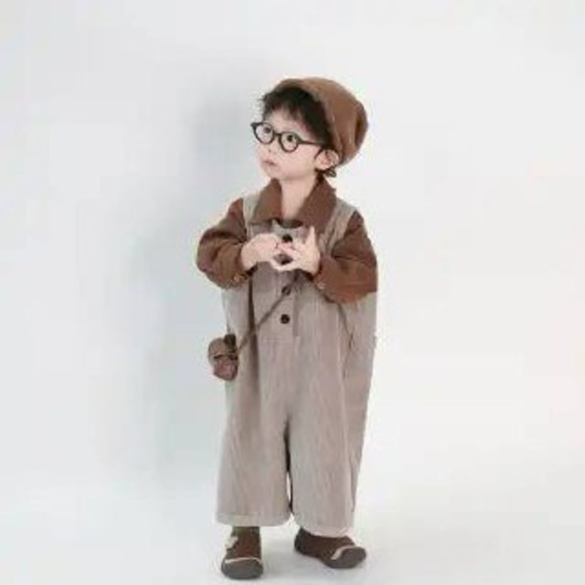 Детский костюм из вельвета с длинным рукавом и комбинезоном