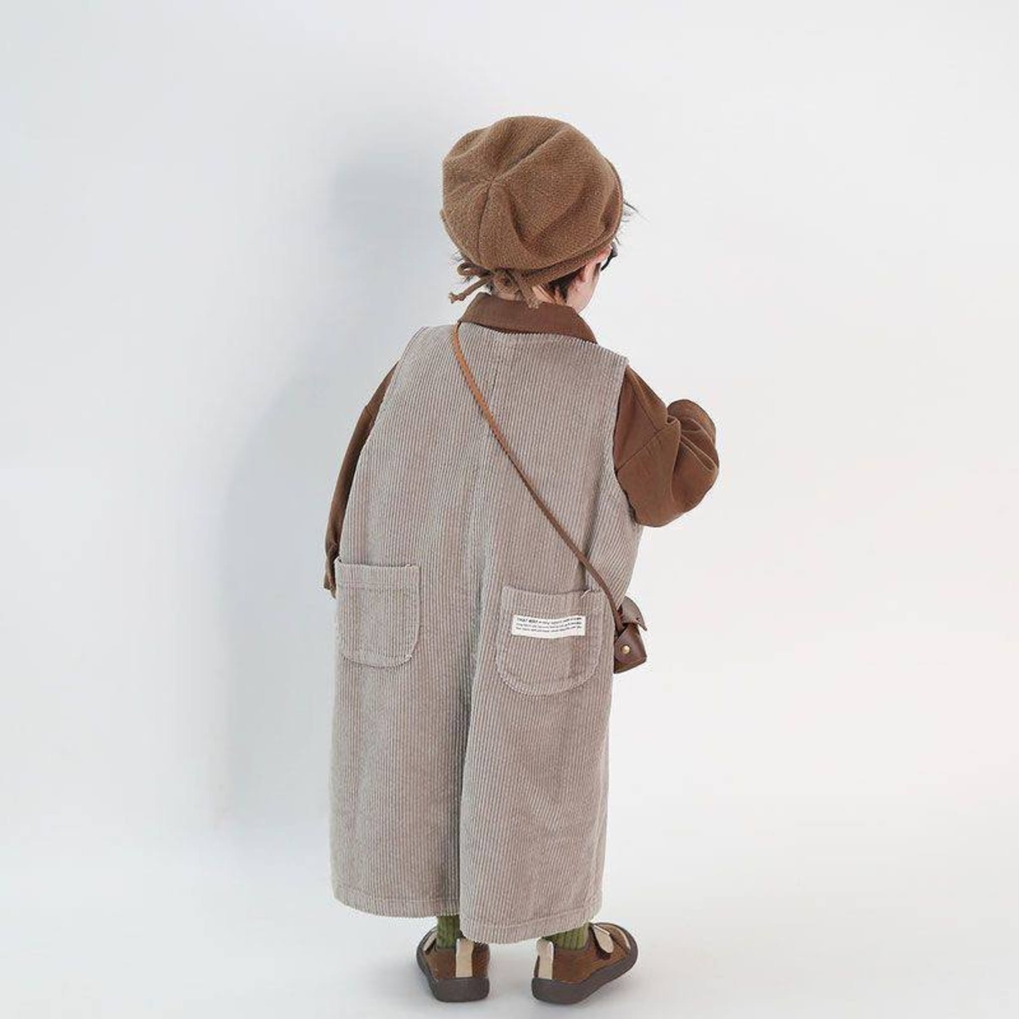 Детский костюм из вельвета с длинным рукавом и комбинезоном